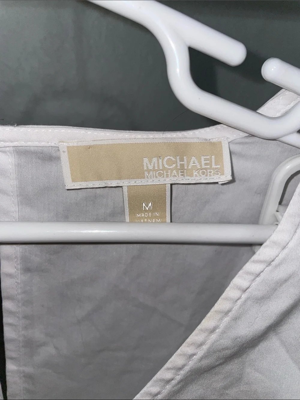Michael Kors White V-Neck Tie-Sleeve Blouse